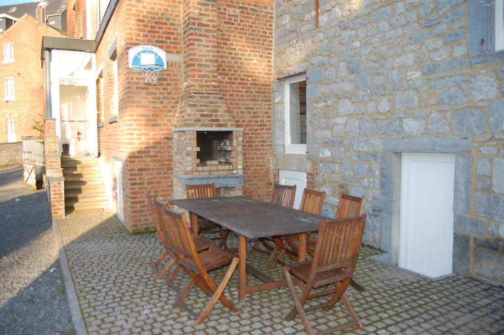Gîte de la Fontaine Beauraing Extérieur photo